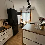 Apartamento Gut - 2 Sypialnie, Duza Kuchnia, Kino Domowe Netflix & Hbo, Kryty Parking, Szybkie Wifi, 5km Od Zakopane