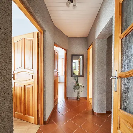 Gut - 2 Sypialnie, Duza Kuchnia, Kino Domowe Netflix & Hbo, Kryty Parking, Szybkie Wifi, 5km Od Zakopane