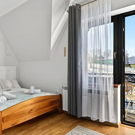 Gut - 2 Sypialnie, Duza Kuchnia, Kino Domowe Netflix & Hbo, Kryty Parking, Szybkie Wifi, 5km Od Zakopane Lägenhet Poronin